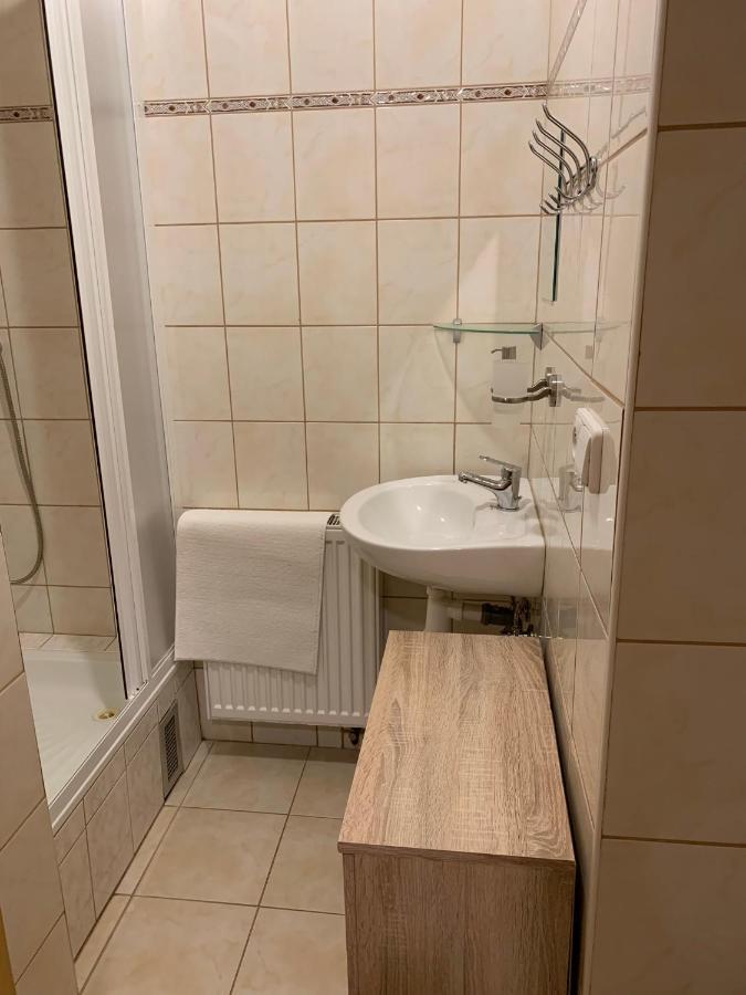 Penzion A Restaurace Vyhlidka Železná Ruda Exteriör bild