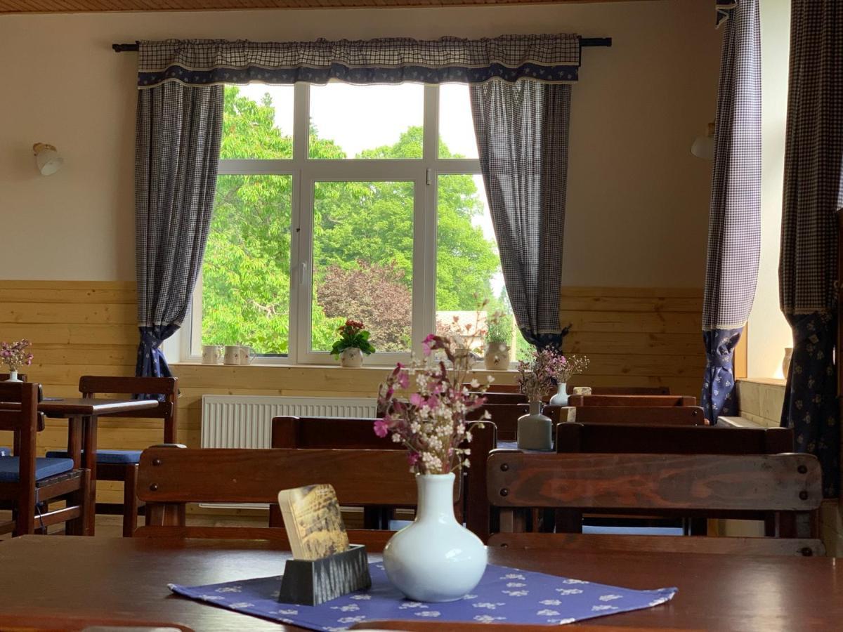 Penzion A Restaurace Vyhlidka Železná Ruda Exteriör bild