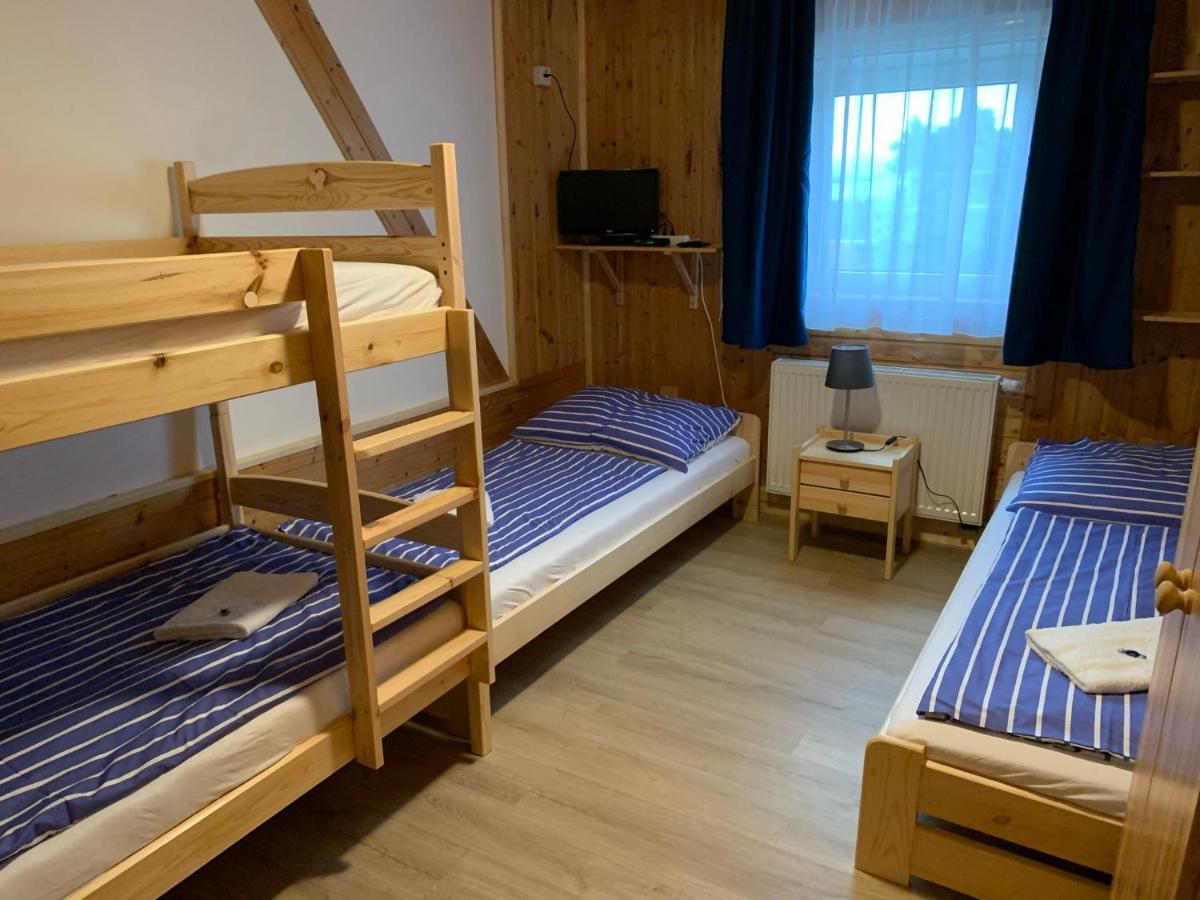 Penzion A Restaurace Vyhlidka Železná Ruda Exteriör bild