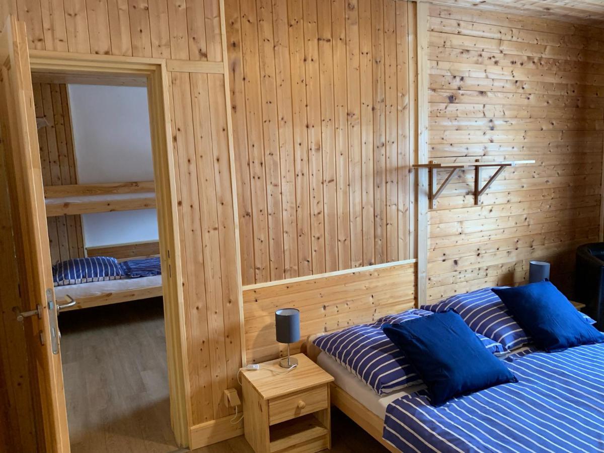 Penzion A Restaurace Vyhlidka Železná Ruda Exteriör bild